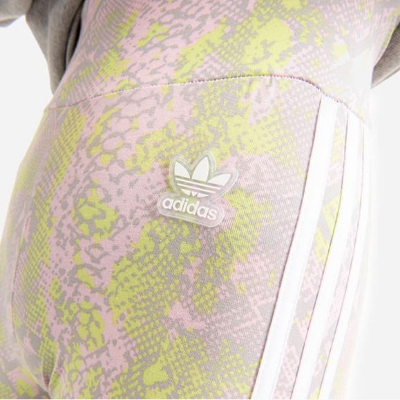 NWT size L Adidas knit bike shorts - Picture 3 of 6